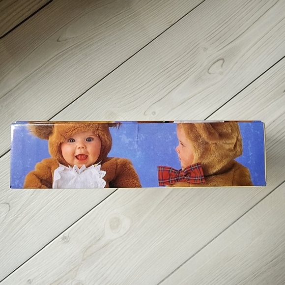 Anne Geddes 300 piece teddy bear puzzle NWT - Picture 7 of 9